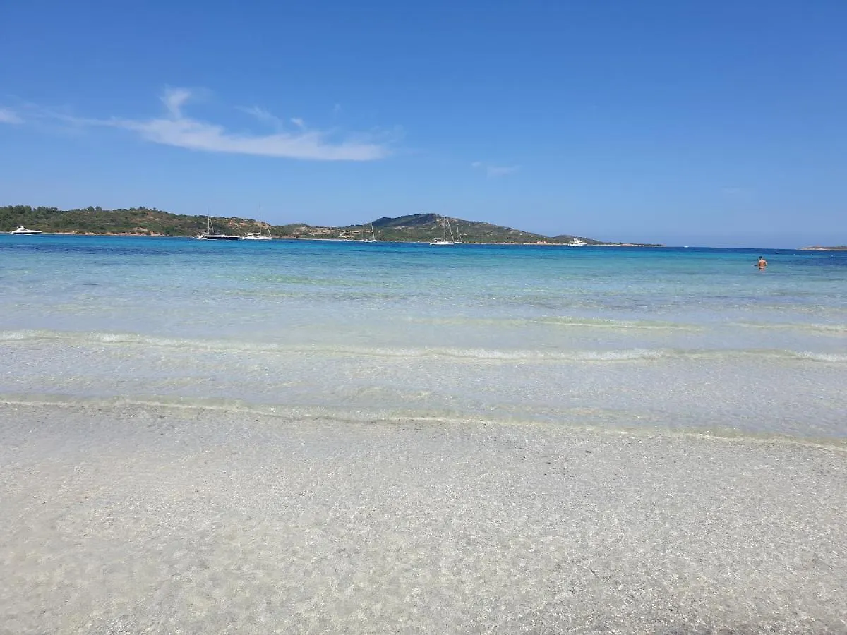 Dimora Cavallini - Apartment In Pula, Sardinia, Italy